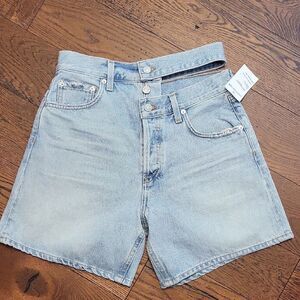 NWT Agolde Broken Waistband Short. Size 26